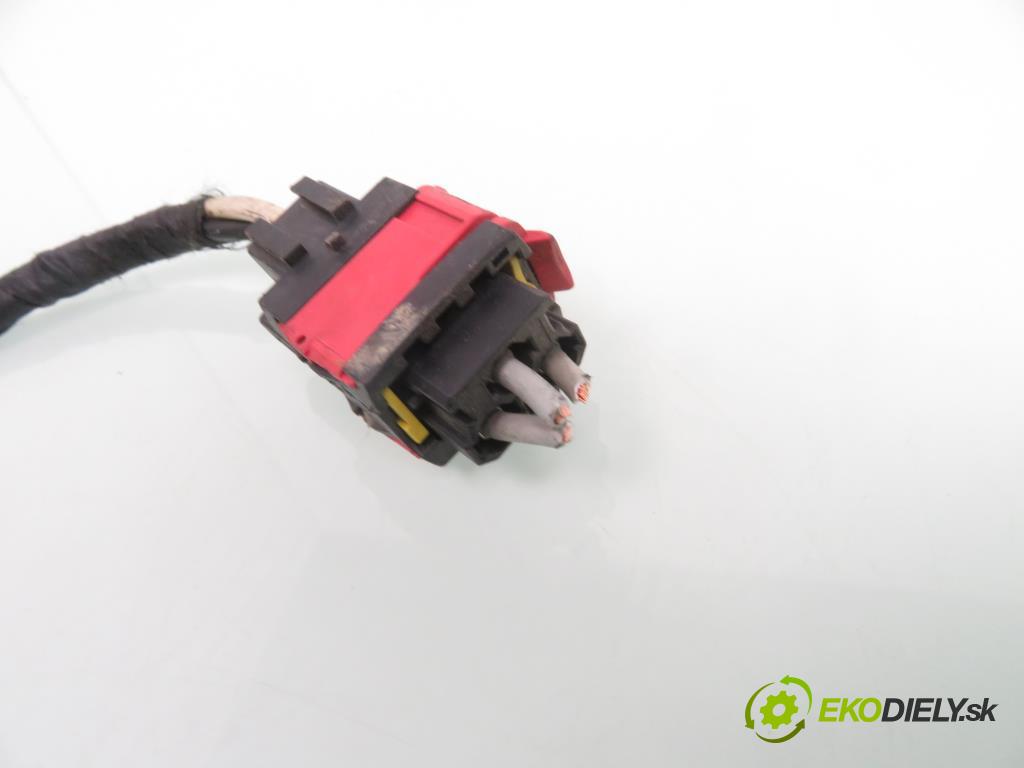 CITROEN C5 I (DC_) LIFTBACK 2003 80,00 2.0 HDi (DCRHZB, DCRHZE) - RHZ (DW10ATED) 1997,00 Výhrevné teleso, radiátor kúrenia elektrická 666910UB (Radiátor kúrenia)