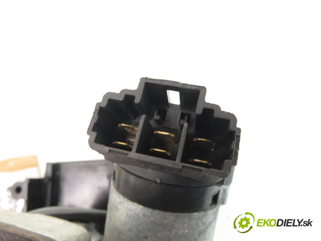 DAEWOO LANOS sedan (KLAT) SEDAN 1999 73,00 1.5 16V - A15DMS 1498,00 spinačka  (Spínacia skrinka)