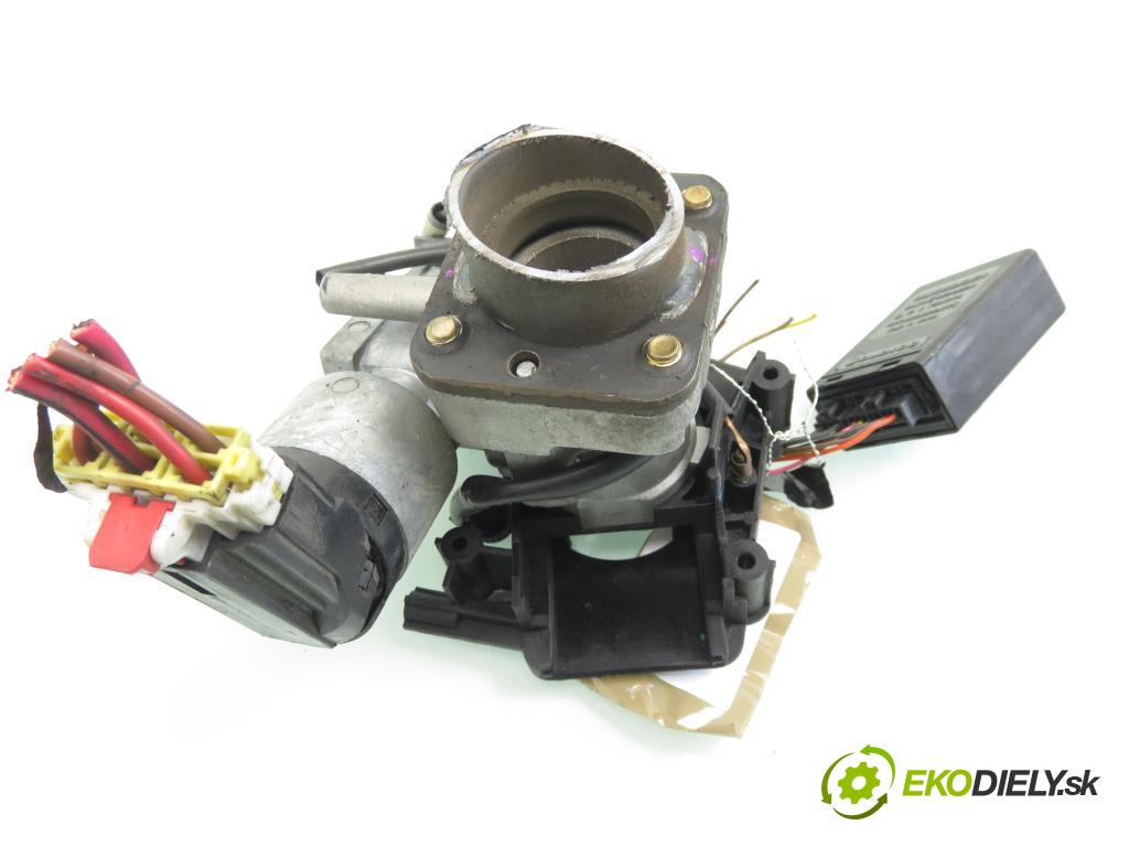 DAEWOO LANOS sedan (KLAT) SEDAN 1999 73,00 1.5 16V - A15DMS 1498,00 spinačka  (Spínacia skrinka)