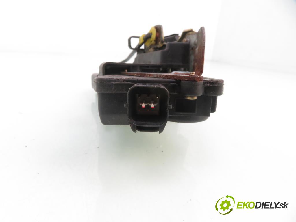 HYUNDAI SANTA FÉ I (SM) SUV 2001 127,00 2.7 V6 4x4 - G6BA 2656,00 zámok