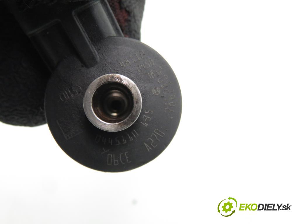 PEUGEOT 206 liftback (2A/C) HB 2005 50,00 1.4 HDi 8V 70 - 8HZ 1398,00 vstrekovač 0445110135  (Vstrekovač paliva)