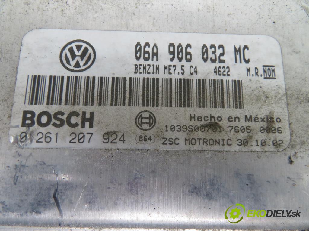 VW BORA (1J2) SEDAN 2003 85,00 2 - AZH 1984,00 řídící jednotka motora 06A906032MC; 0261207924; 0 261 207 924