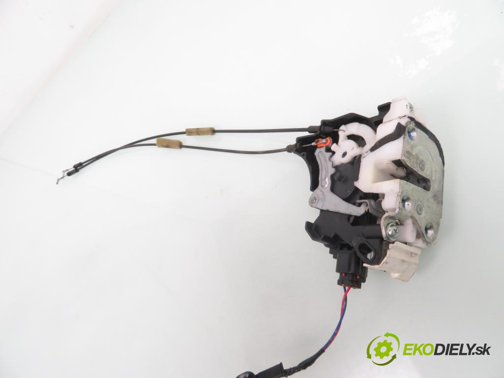 MITSUBISHI LANCER VIII (CY_A, CZ_A) SEDAN 2009 80,00 1.5 - 4A91 1499,00 zámok 
