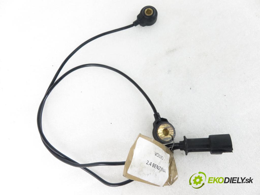 VOLVO S80 I (TS, XY) SEDAN 1999 147,00 2.9 - B 6294 S 2922,00 Snímač klepania 0261231142 (Snímač)