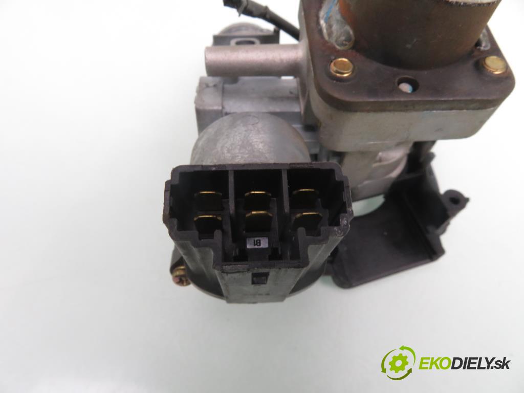 DAEWOO LANOS (KLAT) HB 2000 73,00 1.5 16V - A15DMS 1498,00 spinačka 530825 (Spínacia skrinka)