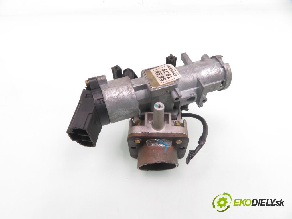 DAEWOO LANOS (KLAT) HB 2000 73,00 1.5 16V - A15DMS 1498,00 spinačka 530825 (Spínacia skrinka)