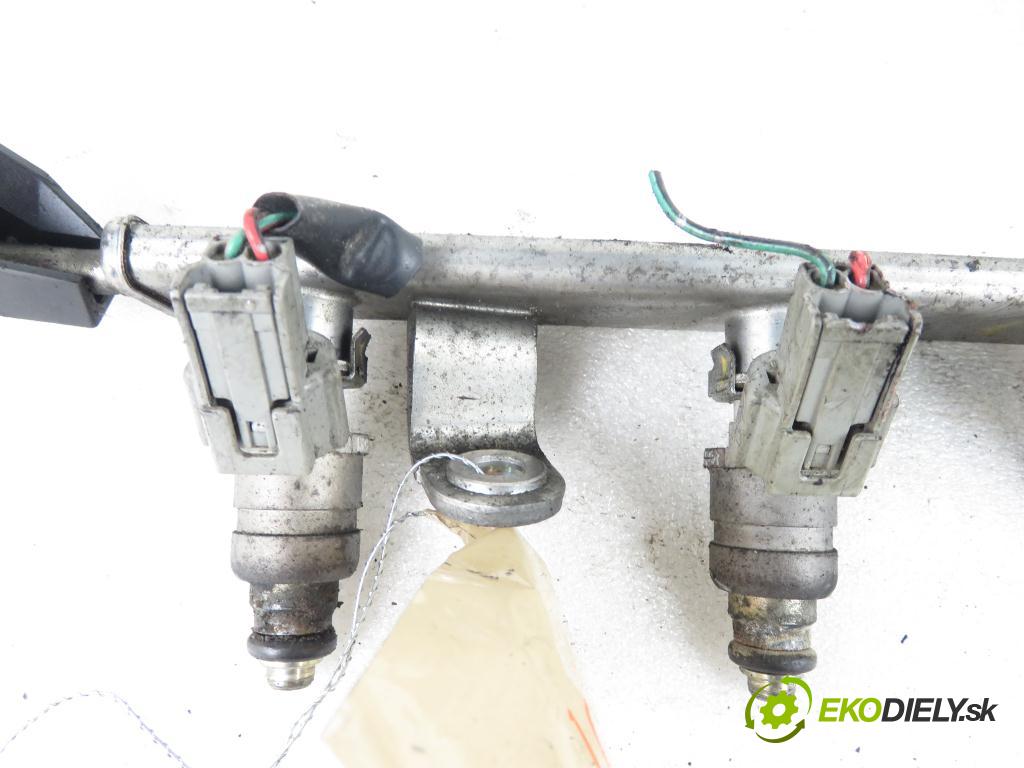 MITSUBISHI LANCER VIII (CY_A, CZ_A) SEDAN 2009 80,00 1.5 - 4A91 1499,00 Lišta vstrekovacia  (Vstrekovacie lišty)