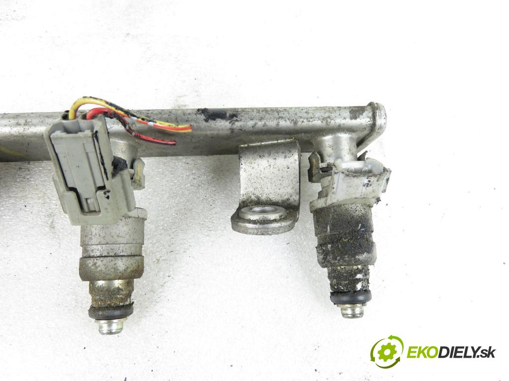 MITSUBISHI LANCER VIII (CY_A, CZ_A) SEDAN 2009 80,00 1.5 - 4A91 1499,00 Lišta vstrekovacia  (Vstrekovacie lišty)