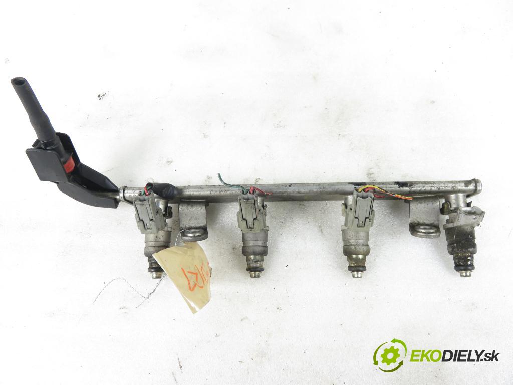 MITSUBISHI LANCER VIII (CY_A, CZ_A) SEDAN 2009 80,00 1.5 - 4A91 1499,00 Lišta vstrekovacia  (Vstrekovacie lišty)