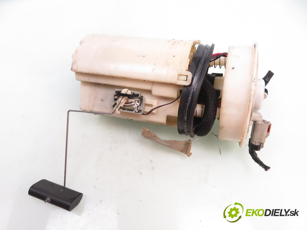 CHRYSLER PT CRUISER (PT_) MINIVAN 2000 104,00 2 - ECC 1996,00 Pumpa paliva 05278483AB