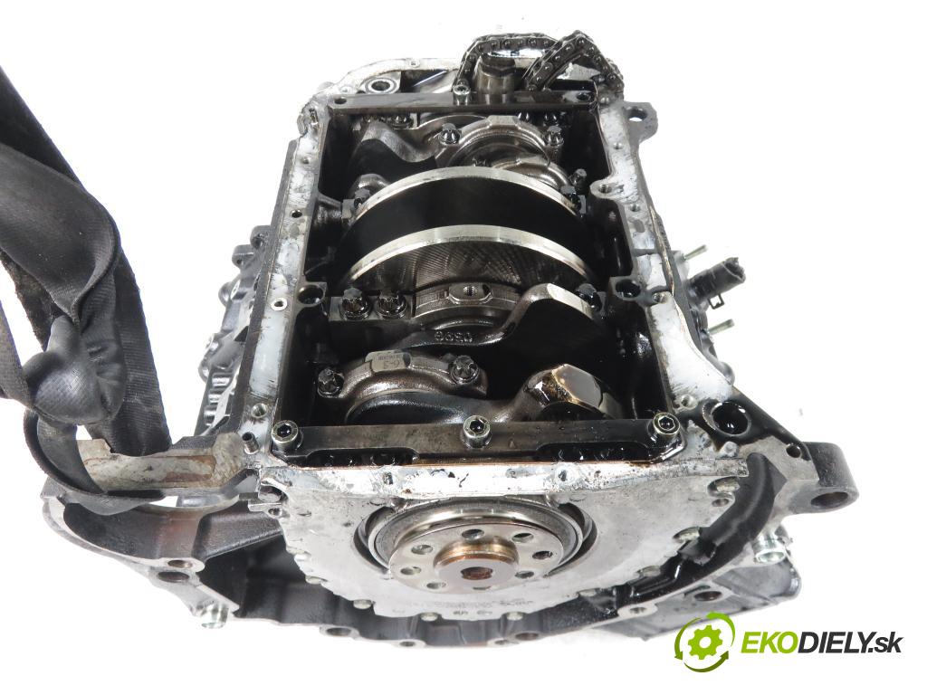 AUDI A6 Avant (4B5, C5) KOMBI 2001 132,00 2.5 TDI - AKE 2496,00 blok Motor AKE (Blok motora)