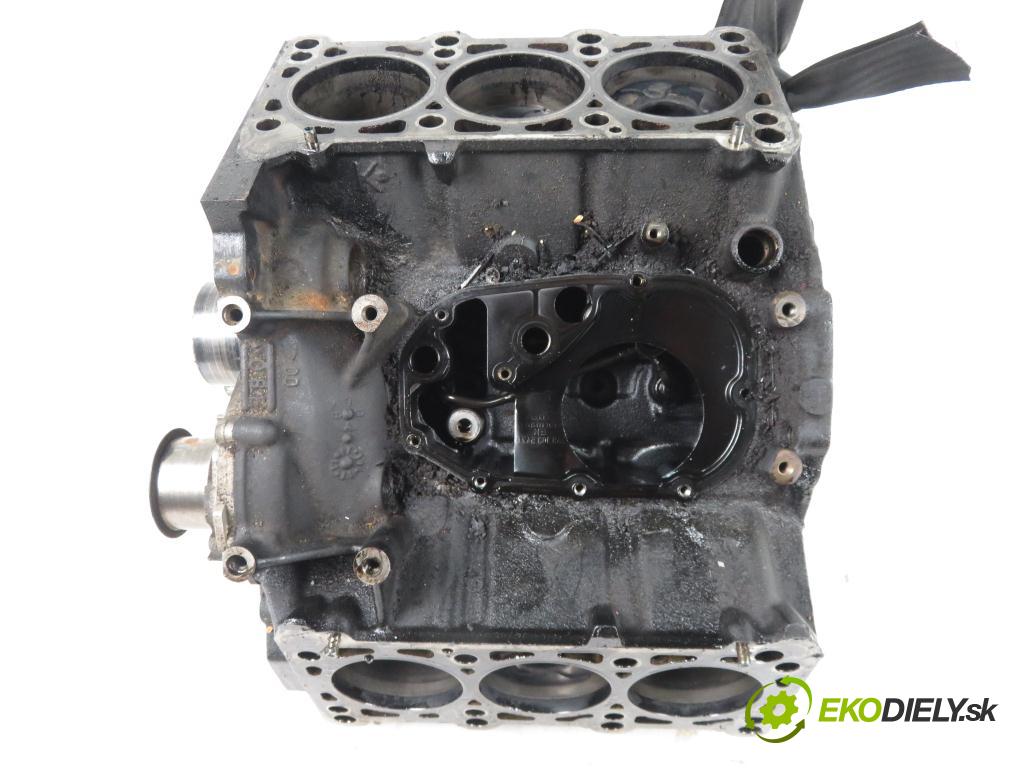 AUDI A6 Avant (4B5, C5) KOMBI 2001 132,00 2.5 TDI - AKE 2496,00 blok Motor AKE (Blok motora)