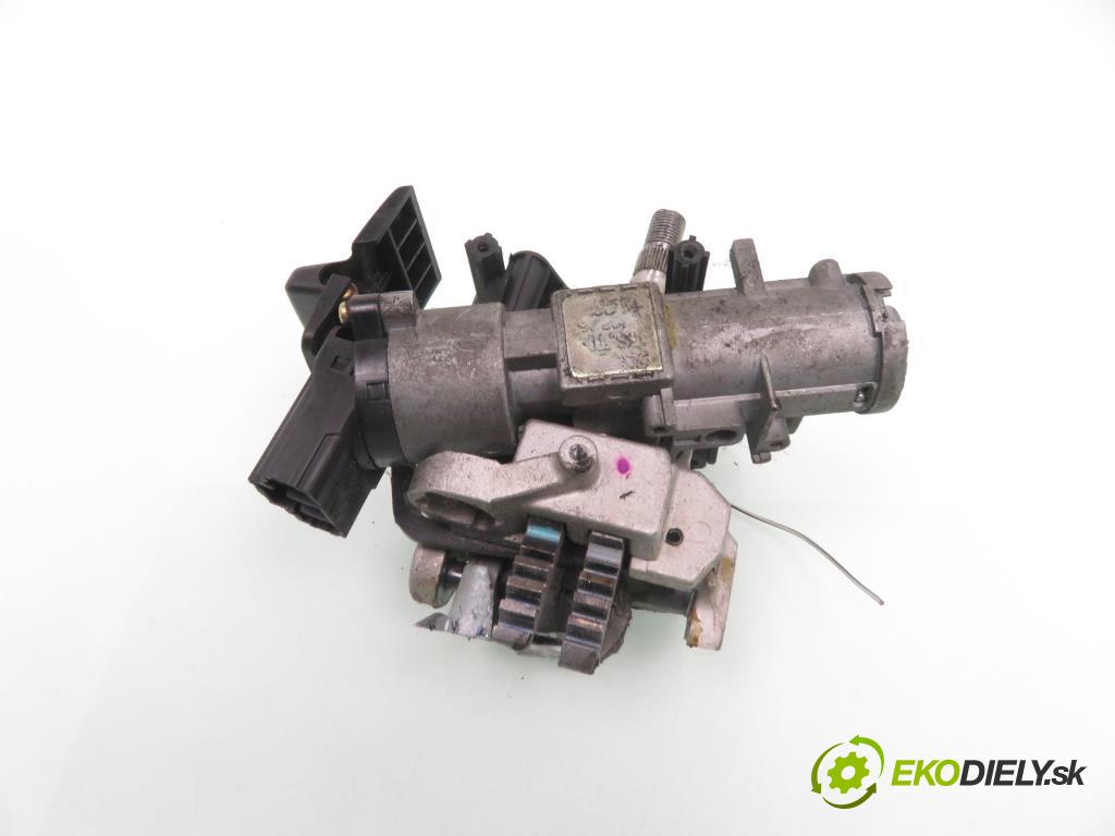 DAEWOO LANOS (KLAT) HB 2000 73,00 1.5 16V - A15DMS 1498,00 spinačka (Spínacia skrinka)