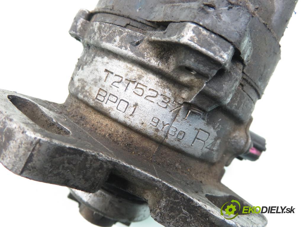 MAZDA 323 C V (BA) HB 1996 45,00 1.3 16V - B3 (16V) 1324,00 Rozdeľovač zapaľovací T2T52371