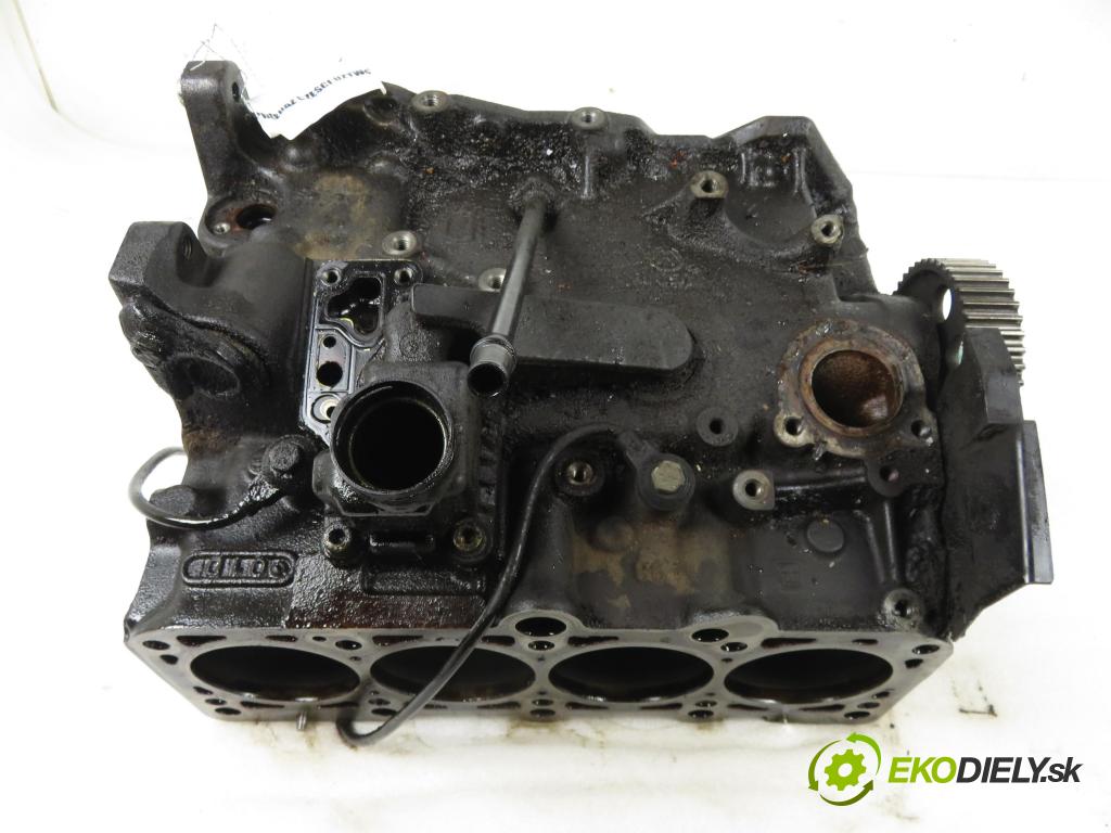 VW PASSAT B5 Variant (3B5) KOMBI 1998 110,00 1.8 T - AEB 1781,00 blok Motor 058103021E (Blok motora)