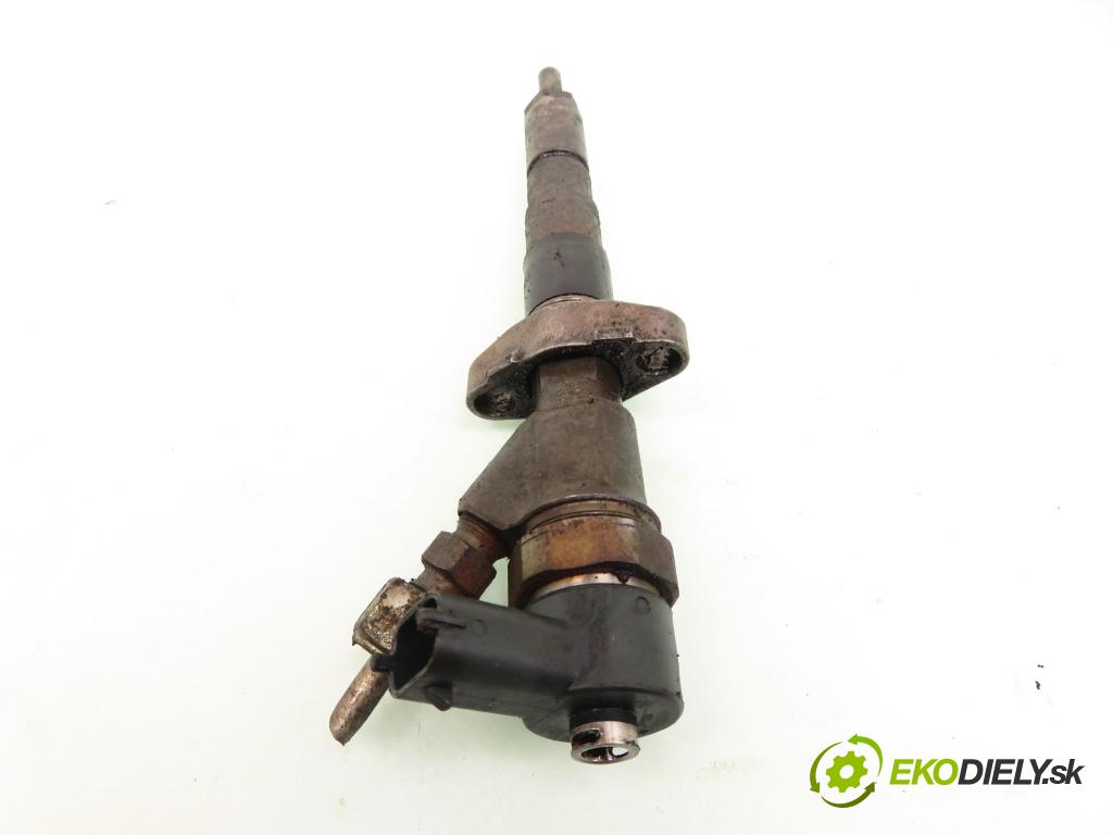 RENAULT ESPACE IV (JK0/1_) MINIVAN 2002 110,00 2.2 dCi (JK0H) 150 - G9T 742 2188,00 vstrekovač 8200010074; 0445110038 (Vstrekovače)