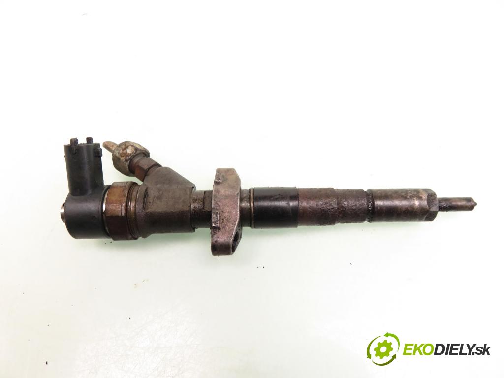RENAULT ESPACE IV (JK0/1_) MINIVAN 2002 110,00 2.2 dCi (JK0H) 150 - G9T 742 2188,00 vstrekovač 8200010074; 0445110038 (Vstrekovače)