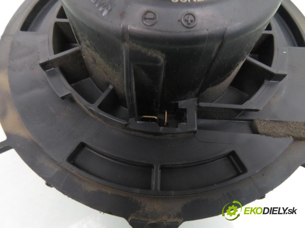 MAZDA 3 (BK) HB 2006 77,00 1.6 - B6ZE 1598,00 Ventilátor vetráku HB111BN7N02 ; 8940000270