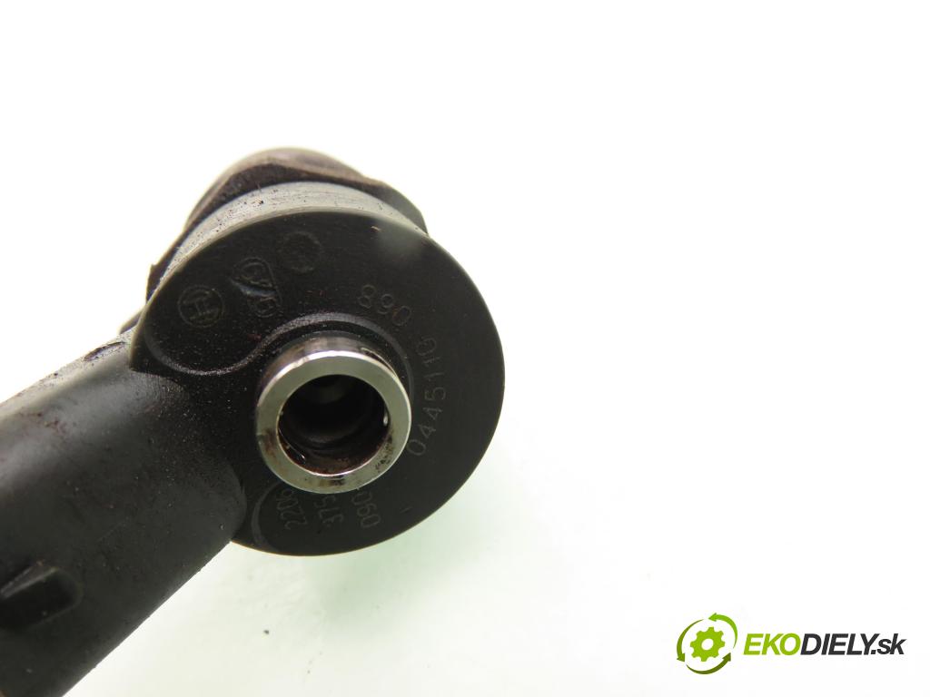 FIAT BRAVO I (182_) HB 2000 74,00 1.9 JTD - 182 B9.000 1910,00 vstrekovač 0445110068  (Vstrekovač paliva)