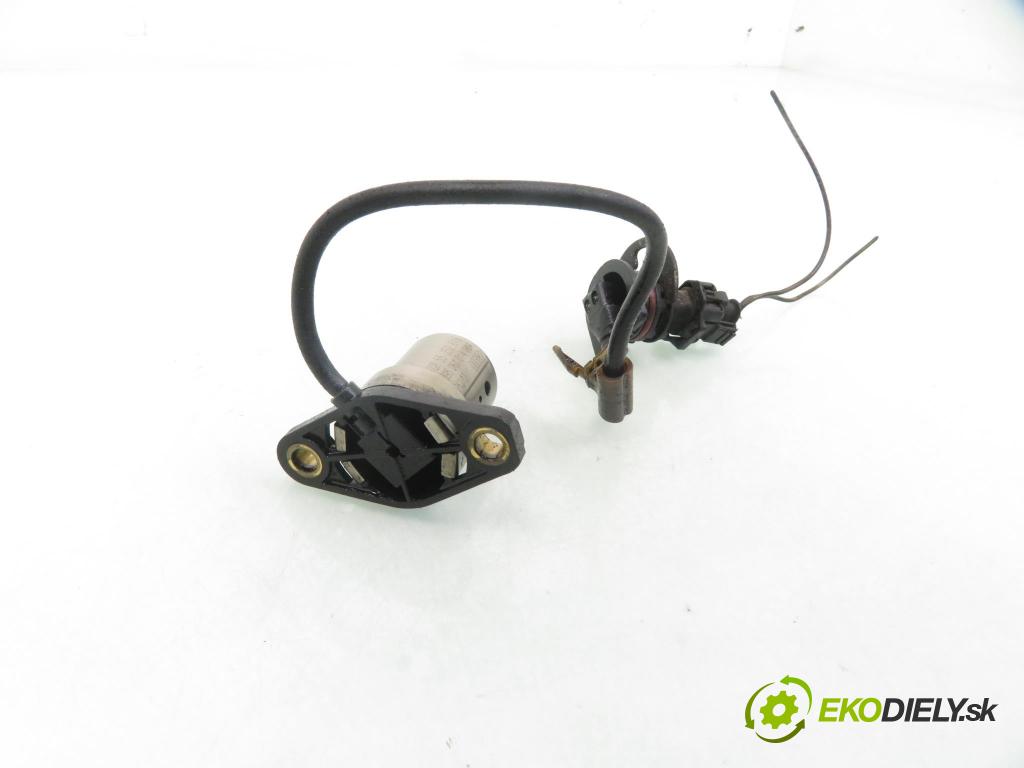 OPEL CORSA C (X01) HB 2004 51,00 1.3 CDTI - Z 13 DT 1248,00 Snímač oleja 55352616 ; 395061014004
