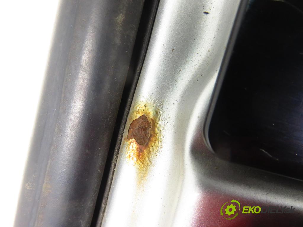 MERCEDES-BENZ VANEO (414) KOMBIVAN 2002 67,00 1.7 CDI (414.700) - OM 668.914 1689,00 pravé zadné