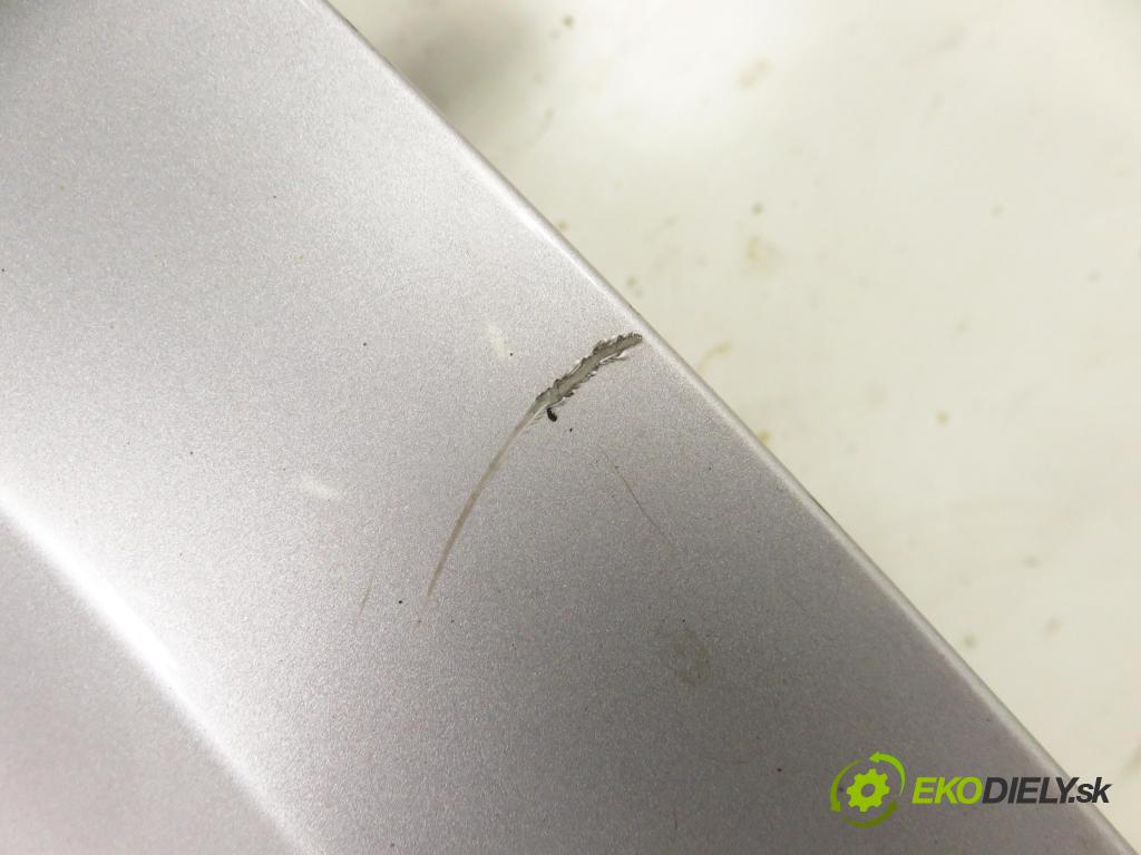 MERCEDES-BENZ VANEO (414) KOMBIVAN 2002 67,00 1.7 CDI (414.700) - OM 668.914 1689,00 pravé zadné