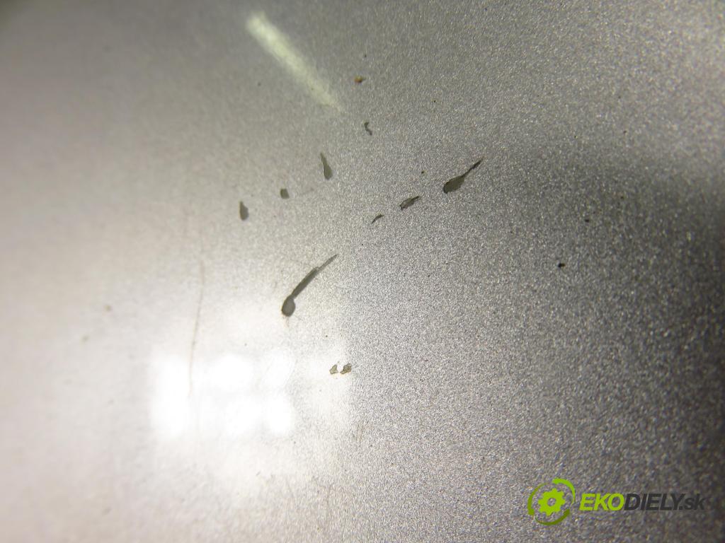 MERCEDES-BENZ VANEO (414) KOMBIVAN 2002 67,00 1.7 CDI (414.700) - OM 668.914 1689,00 pravé zadné