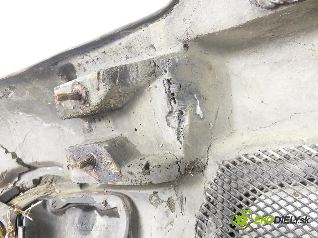 FORD MONDEO I sedan (GBP) SEDAN 1995 125,00 2.5 i 24V - SEA 2544,00 Nárazník predný 