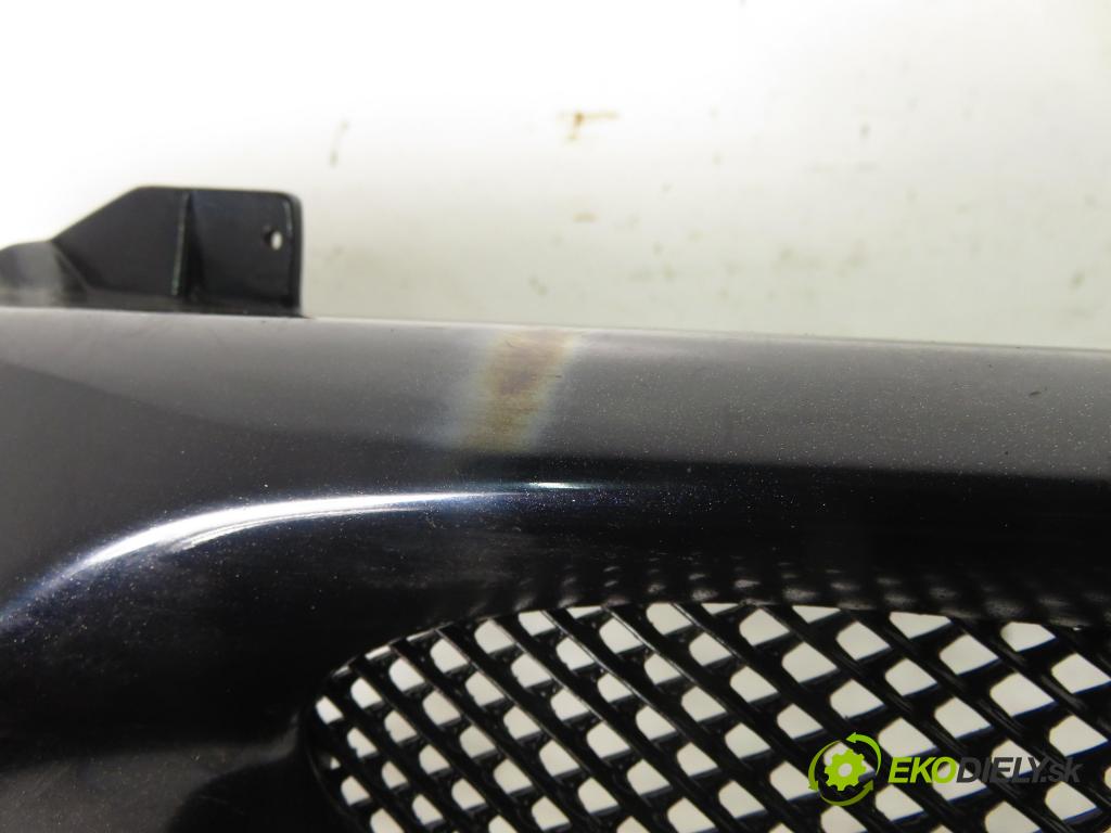 FORD MONDEO I sedan (GBP) SEDAN 1995 125,00 2.5 i 24V - SEA 2544,00 Nárazník predný