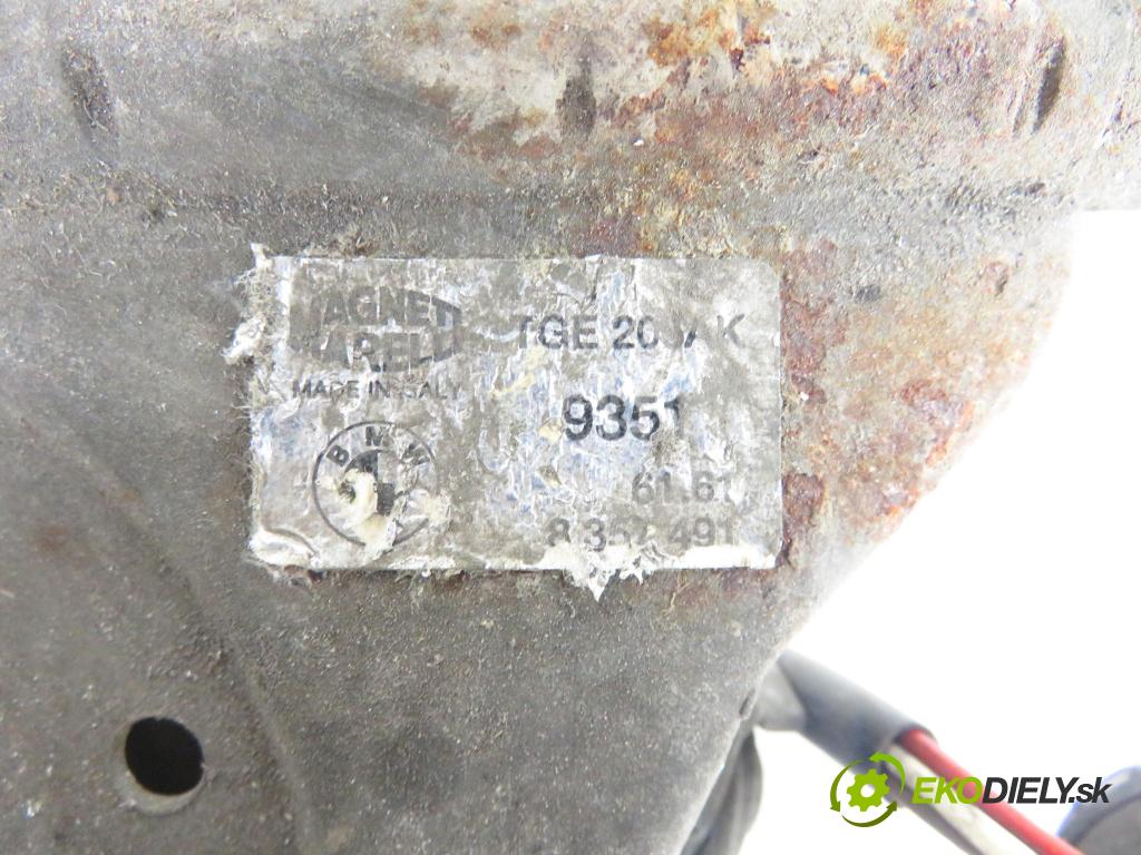 BMW 3 (E36) SEDAN 1997 66,00 318 tds - M41 D17 (174T1) 1665,00 Motorček stieračov 8357491