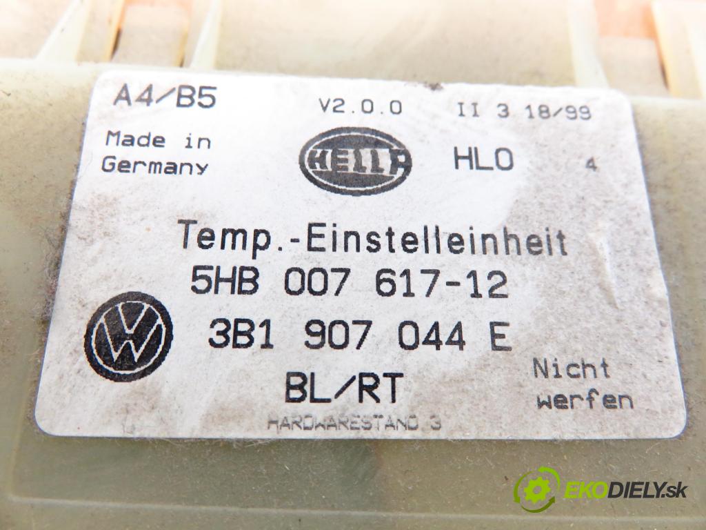 VW BORA (1J2) SEDAN 1999 85,00 1.9 TDI PD 115 - AJM 1896,00 Panel kúrenia KLIMATRONIK 3B1907044E ; 5HB00761712