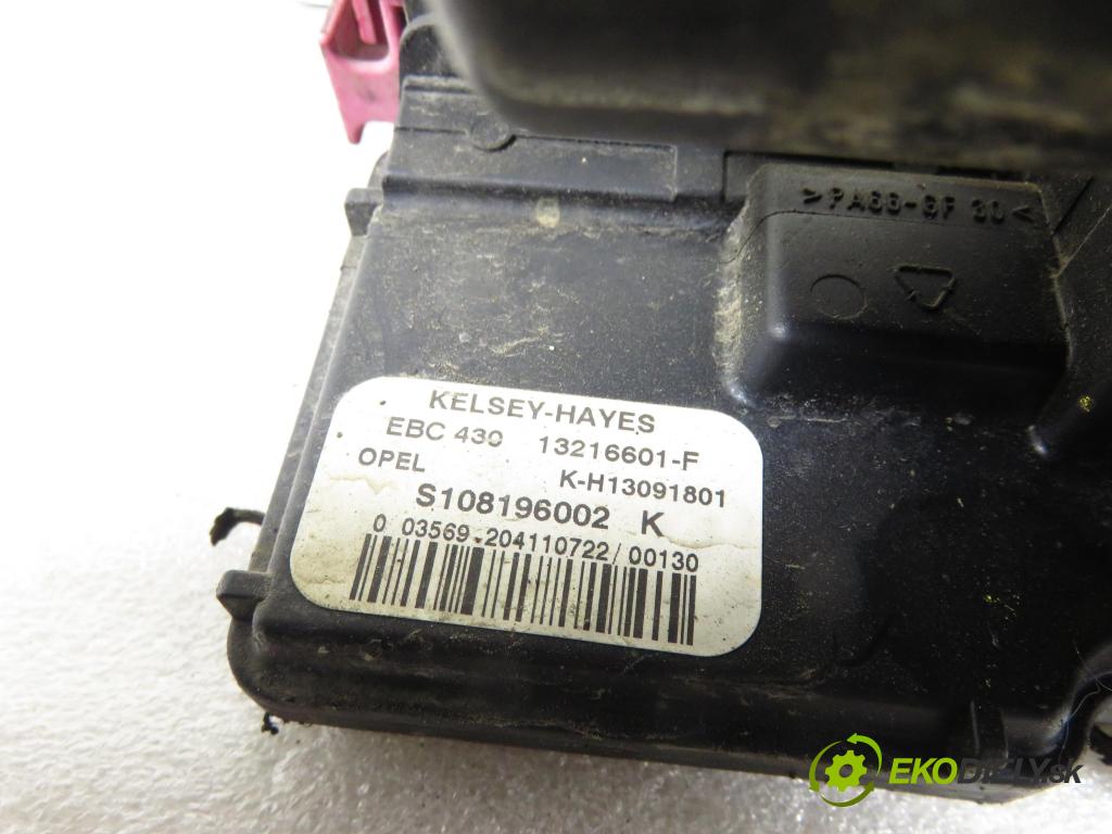 OPEL VECTRA B (J96) SEDAN 2000 85,00 1.8 i 16V - X 18 XE1 1796,00 Pumpa ABS S108196002K (Pumpy ABS)