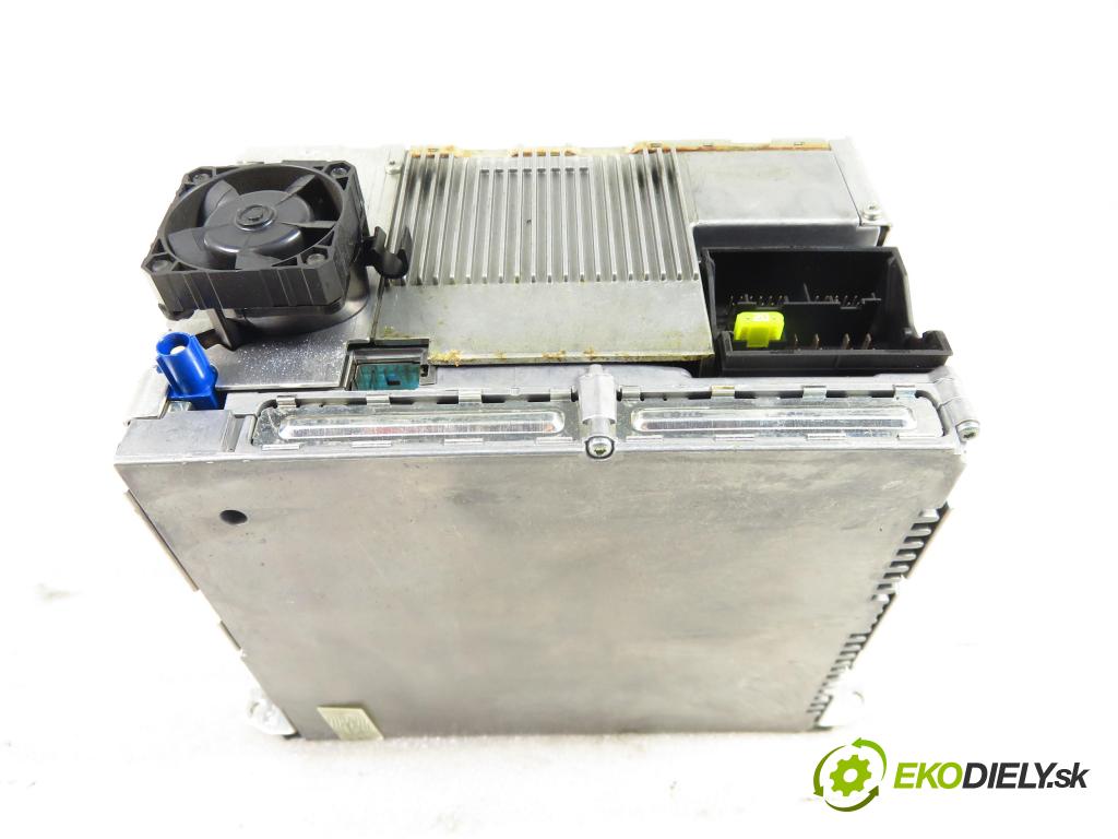 BMW 5 (E60) SEDAN 2006 120,00 520 d - M47 D20 (204D4) 1995,00 čítač navigácie 9138436 (Elektrosúčasti ostatné)