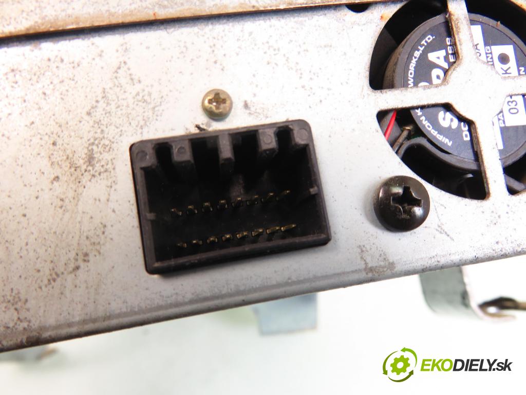 CHRYSLER PACIFICA CROSSOVER 2004 186,00 3.5 AWD - EGN 3518,00 čítač navigácie P04685907AF (Ostatné)