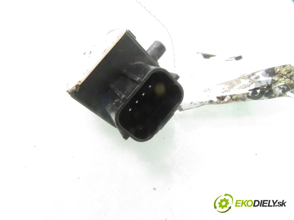 HONDA CIVIC VIII (FN, FK) HB 2006 103,00 1.8 (FN1, FK2) - R18A2 1799,00 Snímač nárazu 77970SNAA320M1 (Snímač nárazu)