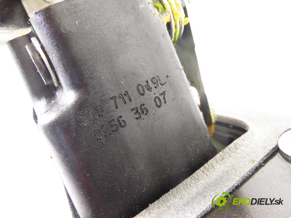 VW FOX (5Z1, 5Z3) HB 2007 51,00 1.4 TDI - BNM 1422,00 ZVEDÁK: 5Z0711049L