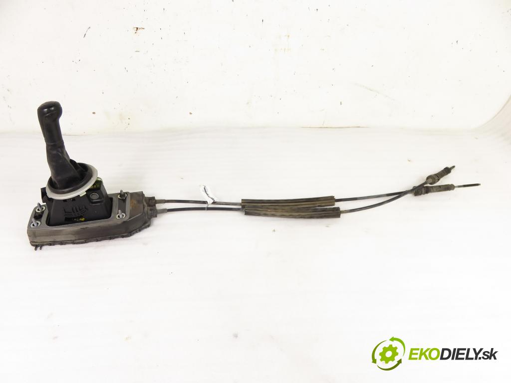 VW FOX (5Z1, 5Z3) HB 2007 51,00 1.4 TDI - BNM 1422,00 ZVEDÁK: 5Z0711049L