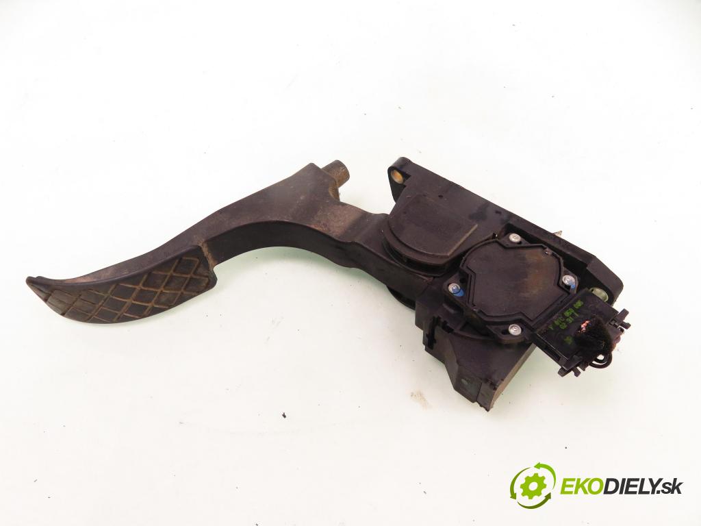 VW POLO (9N_) HB 2002 74,00 1.9 TDI - ATD 1896,00 Potenciometer plynu 0281002378 ; 6Q1721503 (Potenciometer plynového pedálu)