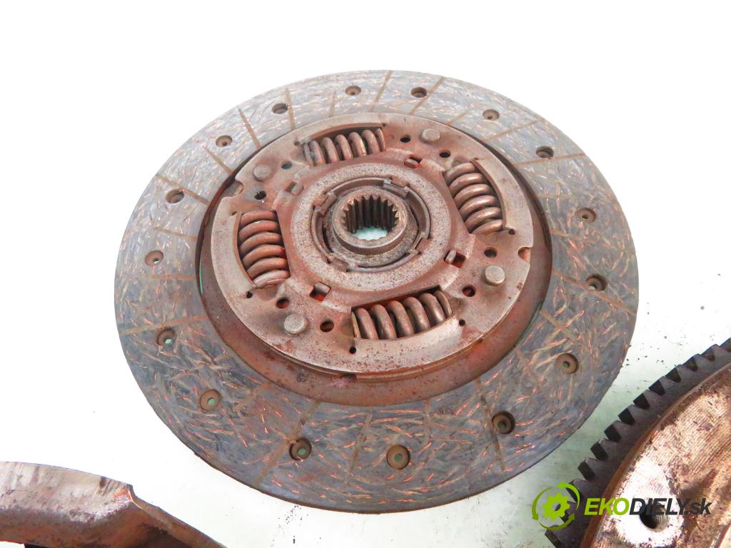 ALFA ROMEO 147 (937_) HB 2001 77,00 1.6 16V T.SPARK ECO 105 - AR 37203 1598,00 Koleso zotrvačník 60603810