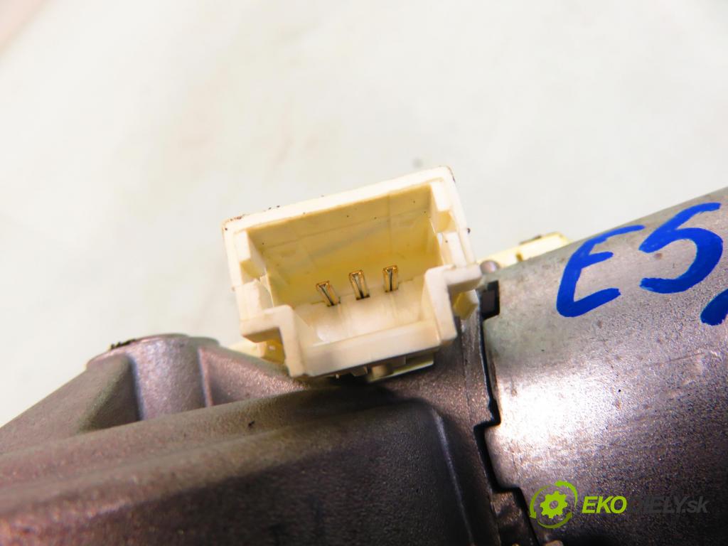 RENAULT ESPACE IV (JK0/1_) MINIVAN 2002 110,00 2.2 dCi (JK0H) 150 - G9T 742 2188,00 Motorček stierače zadné 8200031083C ; 53015512