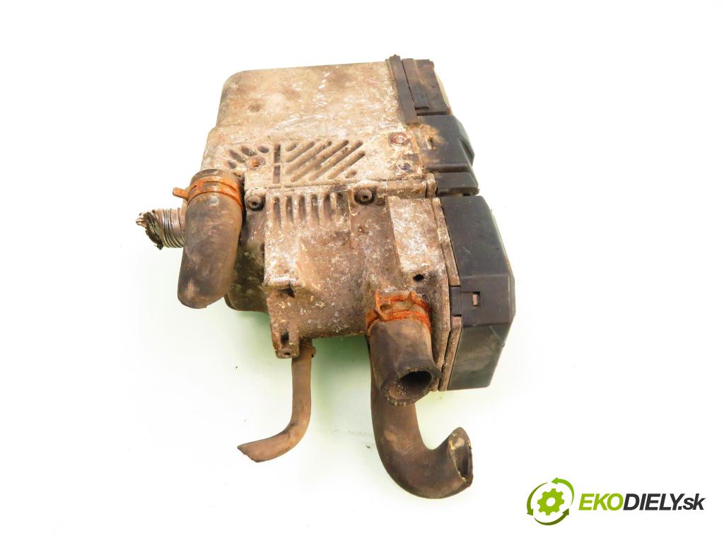 MERCEDES-BENZ KLASA E (W210) SEDAN 1996 70,00 E 220 D 95 - OM 604.912 2155,00 Webasto 2105003098; 86783A (Webasto ohřívače)