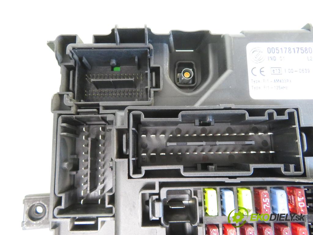 FIAT GRANDE PUNTO (199_) HB 2006 66,00 1.3 D Multijet 90 - 199 A3.000 1248,00 Skrinka POJISTKY: 00517817580