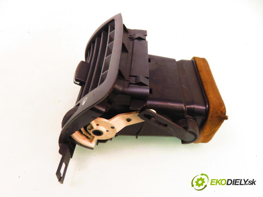 PEUGEOT 407 coupe (6C_) COUPE 2007 150,00 2.7 HDi - UHZ (DT17) 2720,00 Mriežky kúrenia ľavá strana 9644589577 (Mriežka kúrenia (fukár))