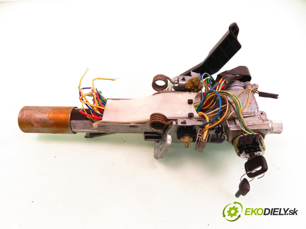 VOLVO 850 Kombi (LW) KOMBI 1995 103,00 2.4 - B 5252 2435,00 Hriadeľ, tyč volantu 9140464 (Tyče riadenia (volantu))