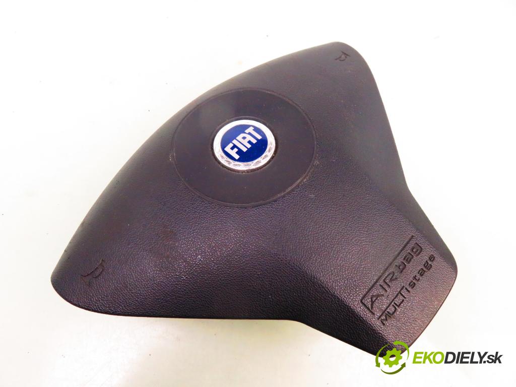 FIAT STILO (192_) HB 2001 76,00 1.6 16V 103 - 182 B6.000 1596,00 AirBag air BAG volantu 735317551