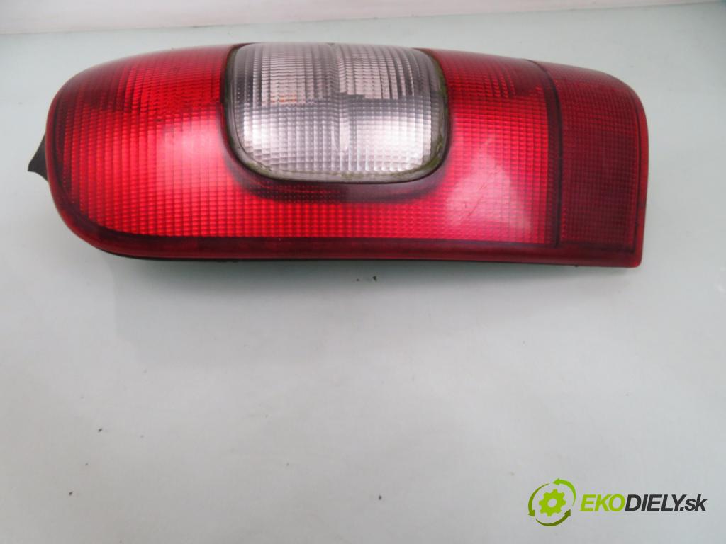 OPEL SINTRA MINIVAN 1998 104,00 2.2 i 16V - X 22 XE 2198,00 Svetlo ľavé zadné 10406613