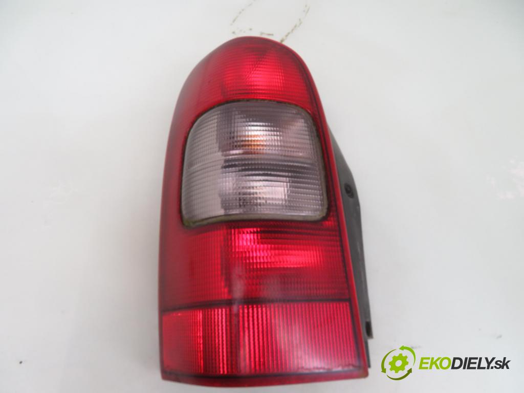 OPEL SINTRA MINIVAN 1998 104,00 2.2 i 16V - X 22 XE 2198,00 Svetlo ľavé zadné 10406613