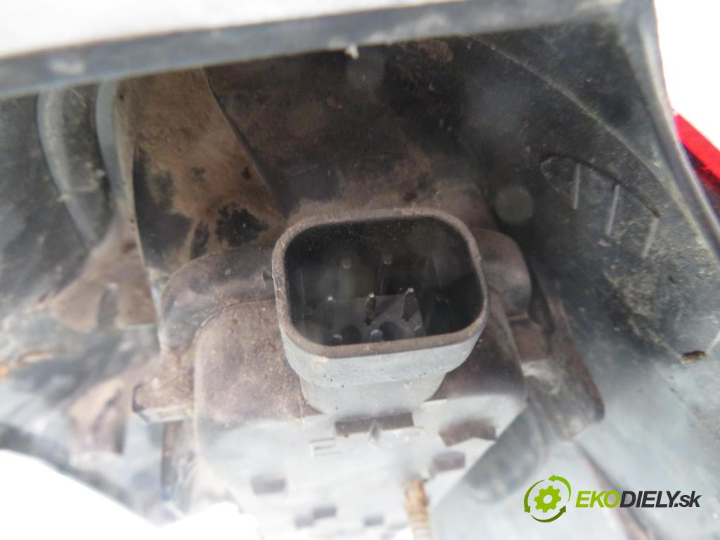 OPEL SINTRA MINIVAN 1998 104,00 2.2 i 16V - X 22 XE 2198,00 Svetlo ľavé zadné 10406613