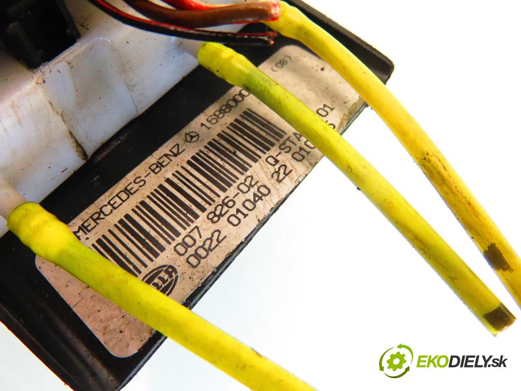 MERCEDES-BENZ KLASA A (W168) HB 1999 60,00 1.4 A 140 82 - M 166.940 1397,00 motorek zámku centrálního 1688000348