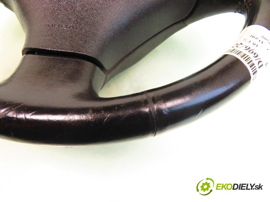 AUDI A6 Avant (4B5, C5) KOMBI 2002 132,00 2.5 TDI V6 180 quattro - AKE 2496,00 Volant  (Volanty)